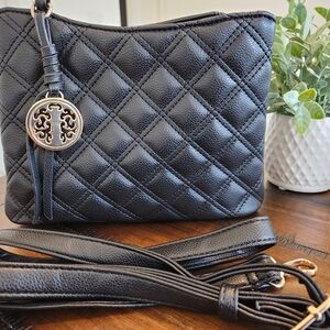Elegant Black Quilted Handbag
